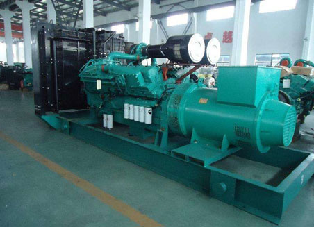 耒阳800kw康明斯柴油发电机组图片 耒阳800kw康明斯柴油发电机组图片